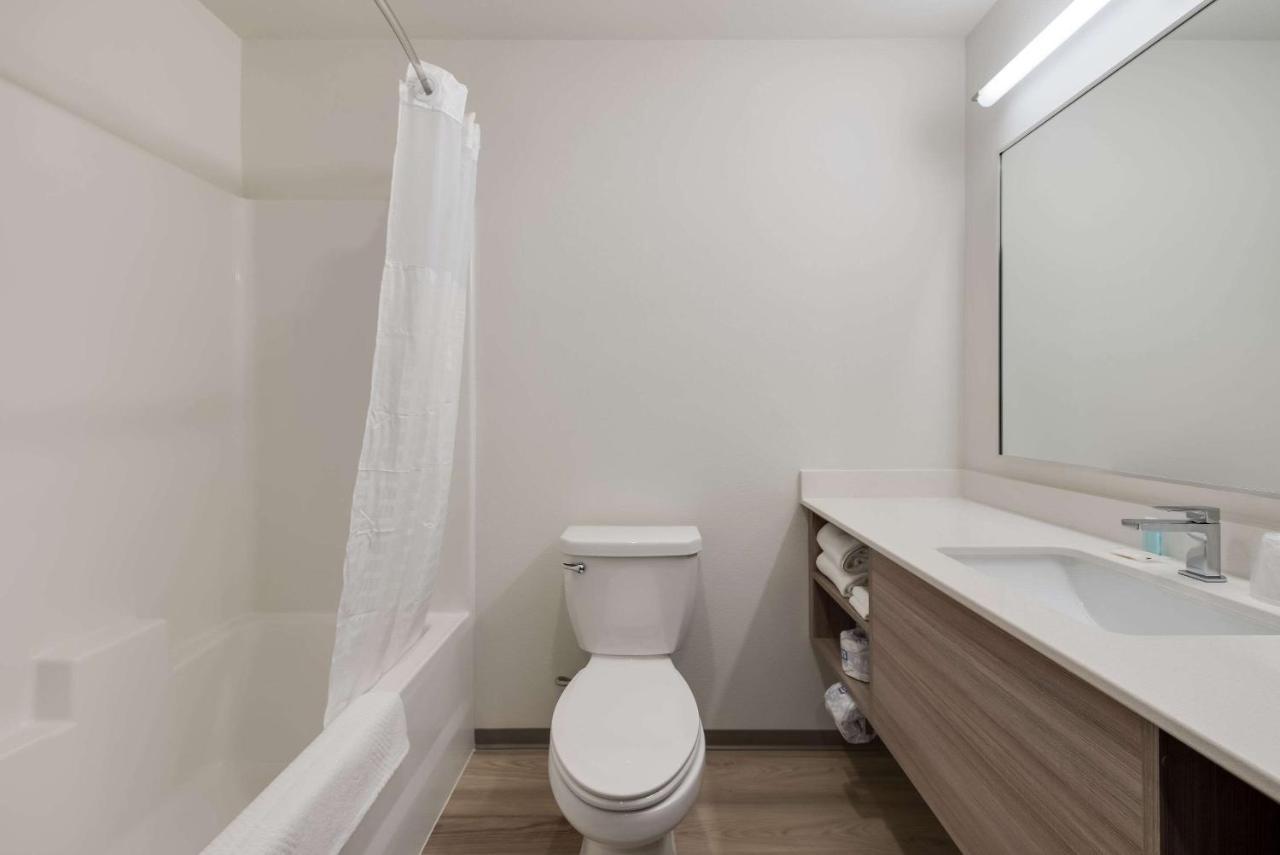 Woodspring Suites מרידיאן מראה חיצוני תמונה