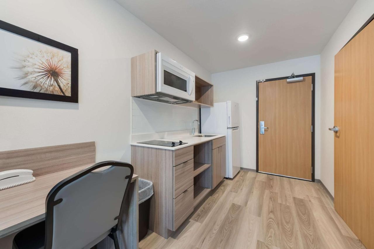 Woodspring Suites מרידיאן מראה חיצוני תמונה