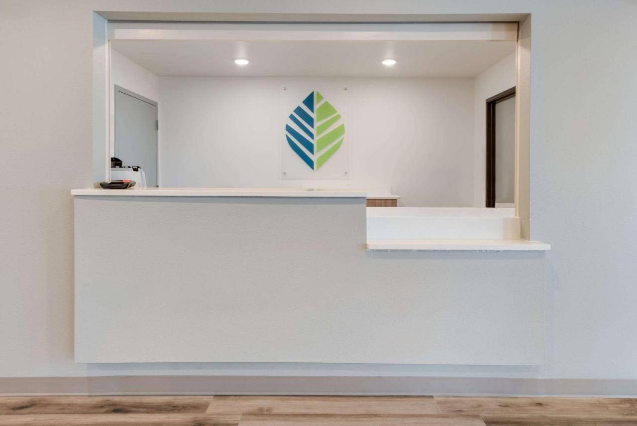 Woodspring Suites מרידיאן מראה חיצוני תמונה