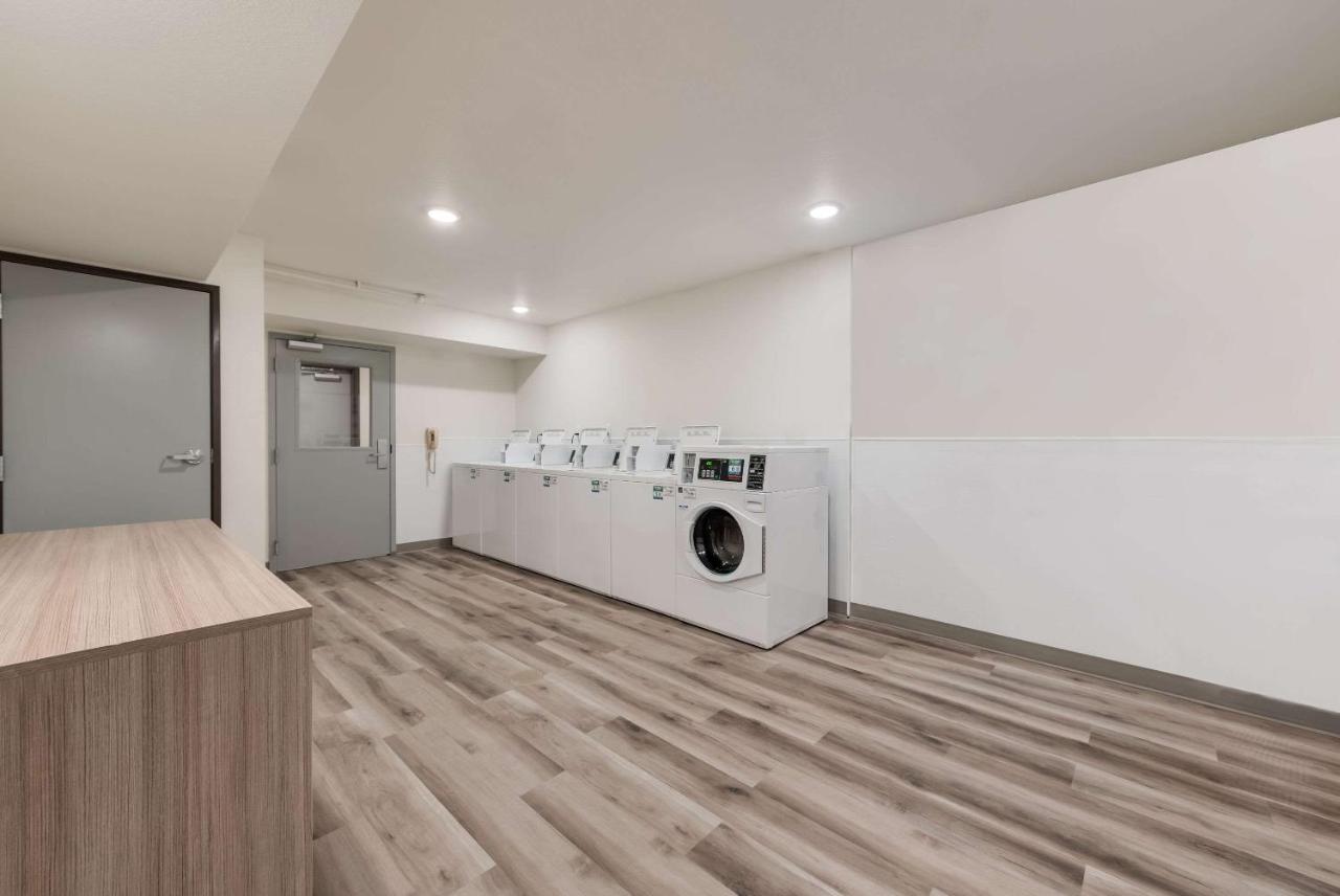 Woodspring Suites מרידיאן מראה חיצוני תמונה